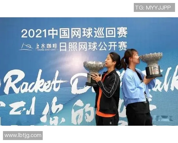 赛后分析:西安网球队与南京网球队的默契配合与战术探讨 赛后分析:西安网球队与南京网球队的默契配合与战术探讨